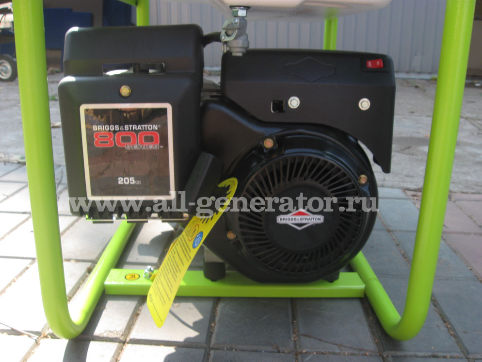 pramac mpg 3000   Briggs&Strattion  800